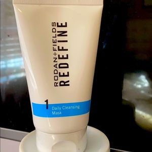 Rosen + Fields REDEFINE Daily cleansing mask